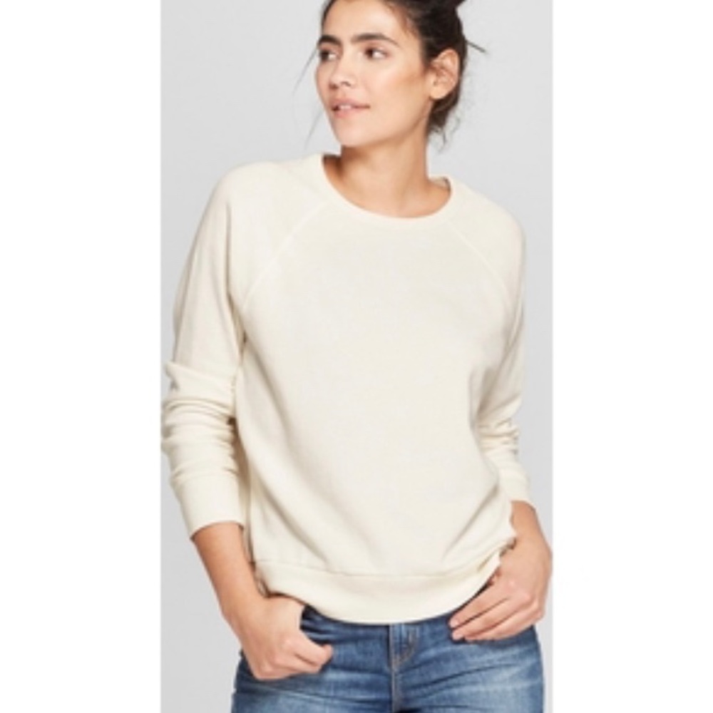 Off-white lightweight sweatshirt Universal Thread
